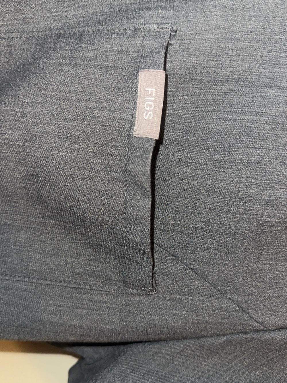 FIGS Women's Scrub Set - Graphite - Picture 4 of 4